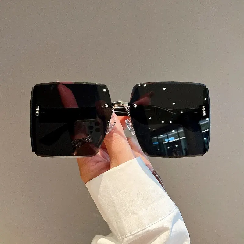 Nieuwe vierkante frameloze ret - Luxury Lifestyle Men recensie en prijs